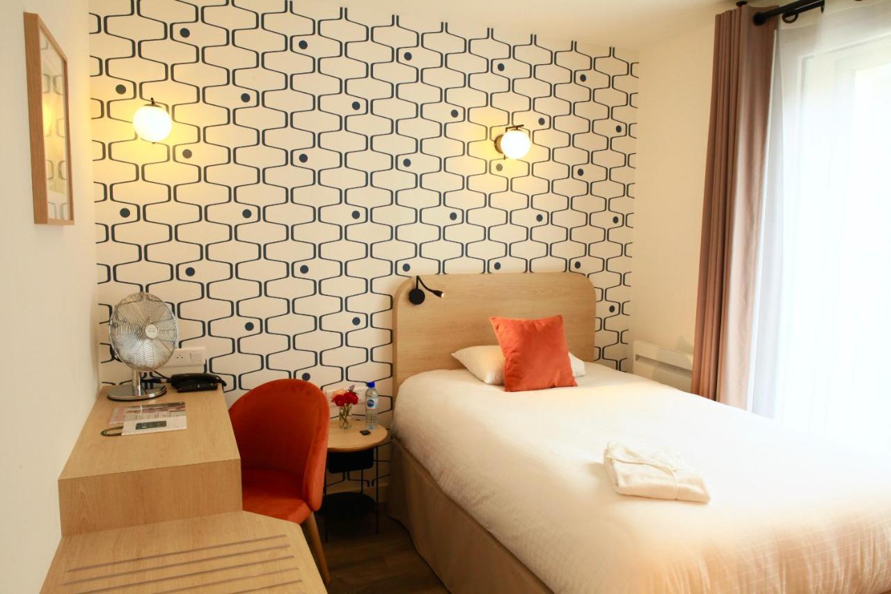 Logis Hotels- Hotel Marguerite D'Anjou Angers Chateau Kültér fotó