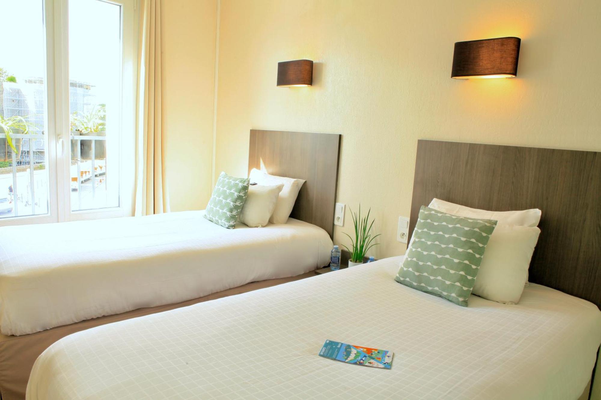 Logis Hotels- Hotel Marguerite D'Anjou Angers Chateau Kültér fotó