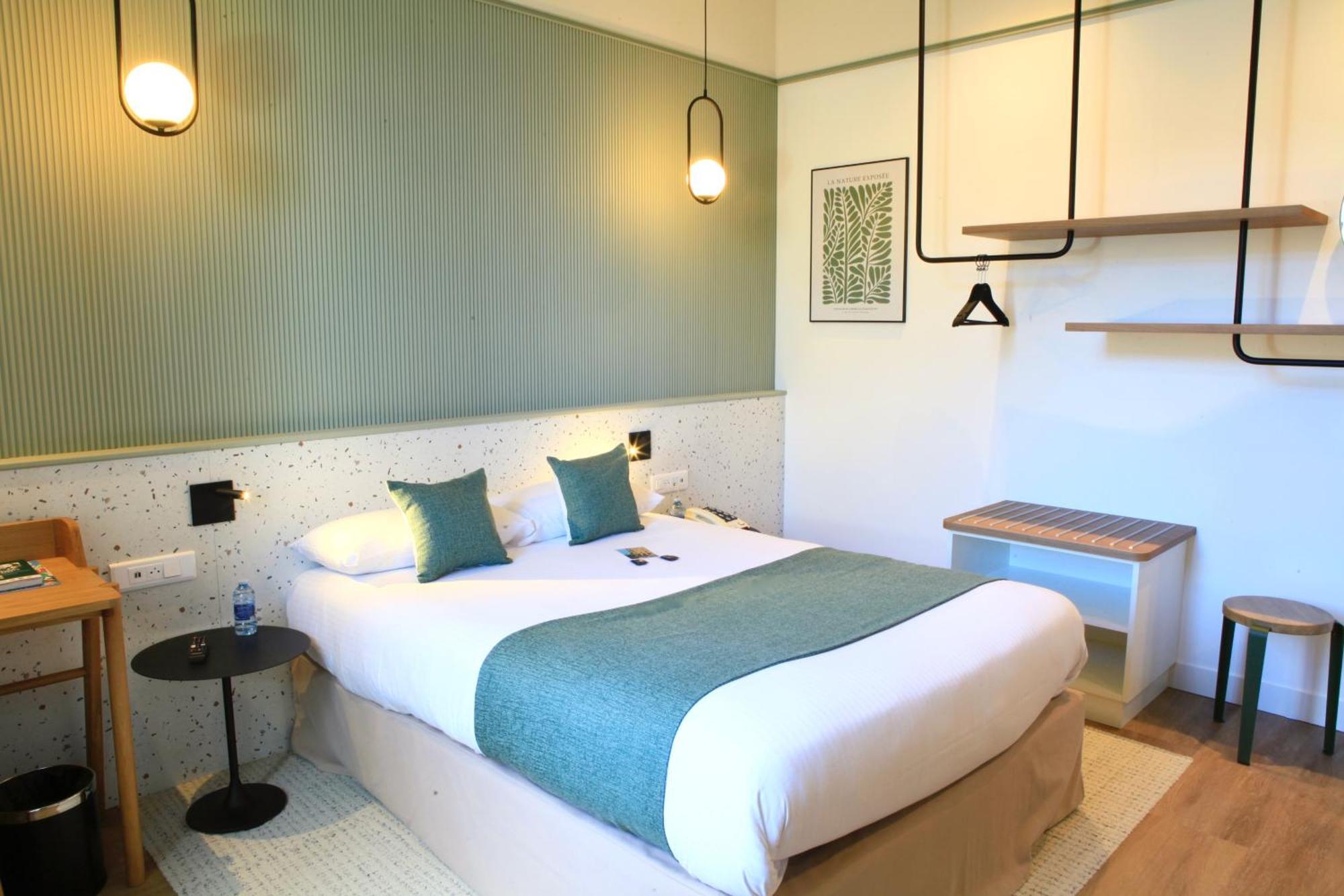 Logis Hotels- Hotel Marguerite D'Anjou Angers Chateau Kültér fotó