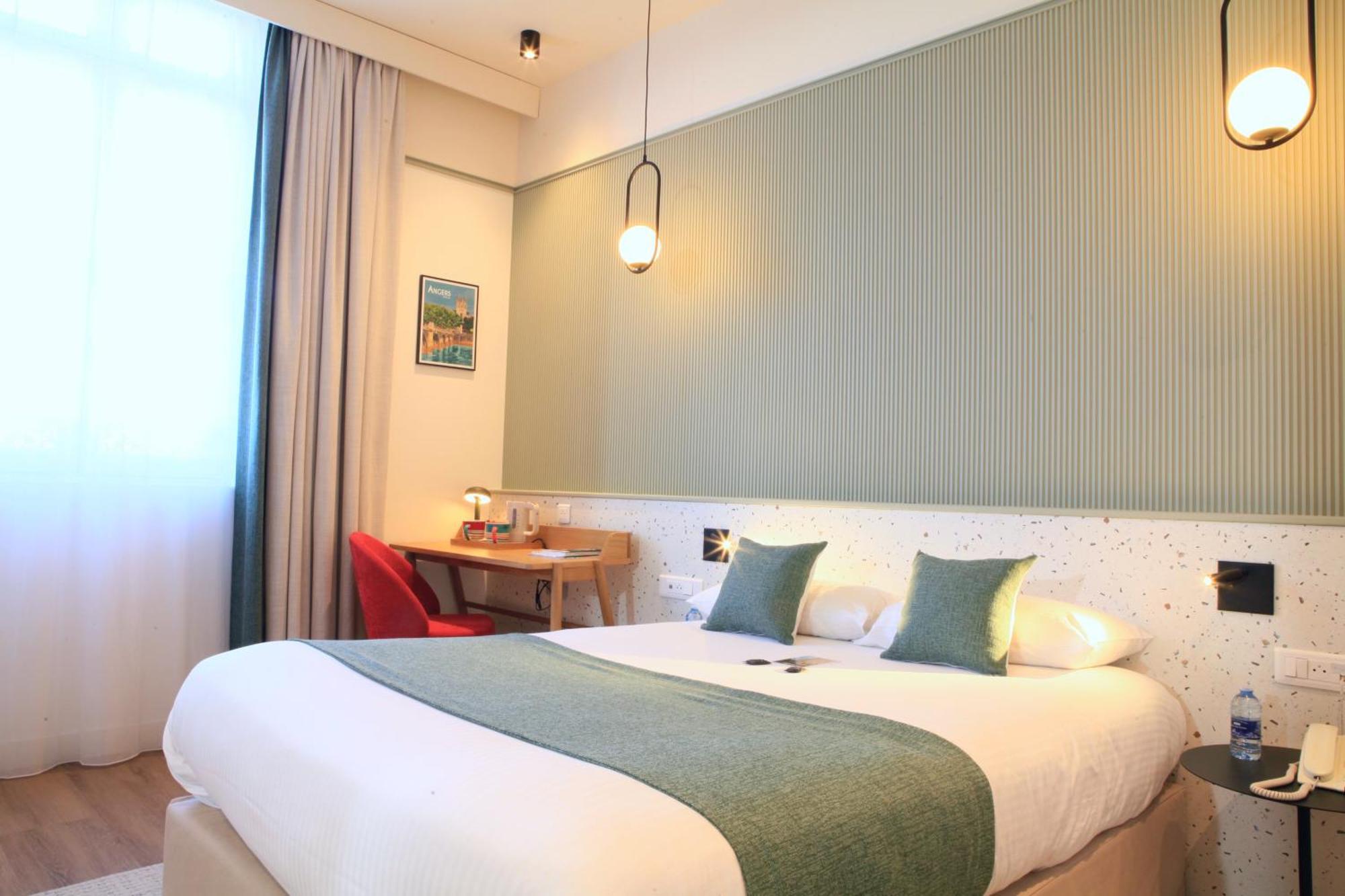 Logis Hotels- Hotel Marguerite D'Anjou Angers Chateau Kültér fotó
