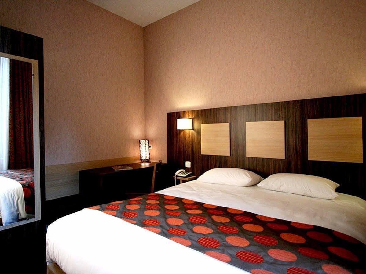 Logis Hotels- Hotel Marguerite D'Anjou Angers Chateau Kültér fotó